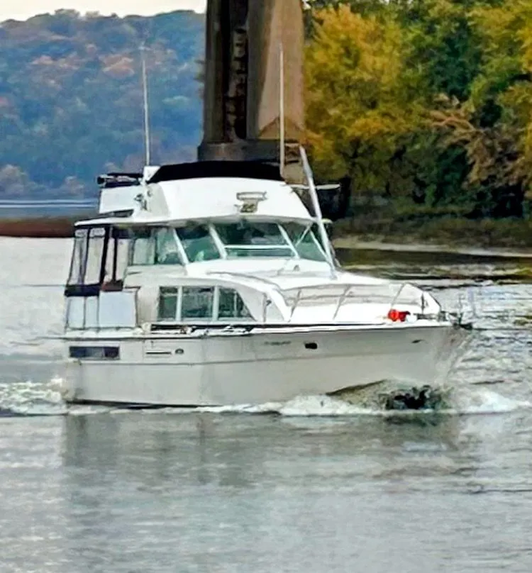 The Image of Bertram 42 Motor Yacht 1977 - 0