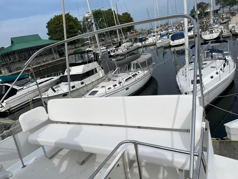 Slide: The Image of Bertram 42 Motor Yacht 1977 - 15