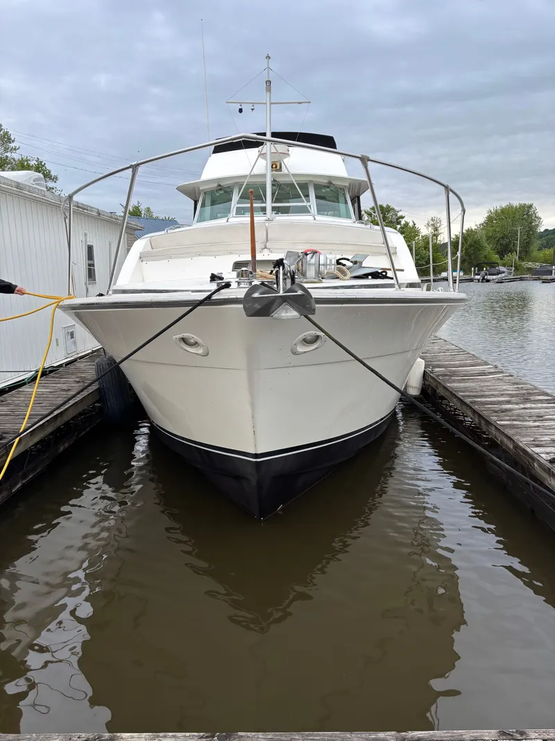 Slide: The Image of Bertram 42 Motor Yacht 1977 - 3