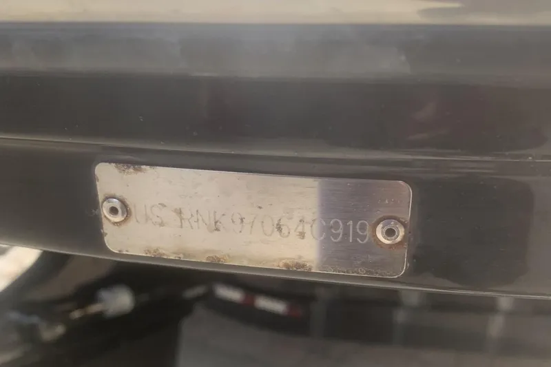 Slide: The Image of 2019 Rinker 29 QX boat identification plate with serial number. - 5