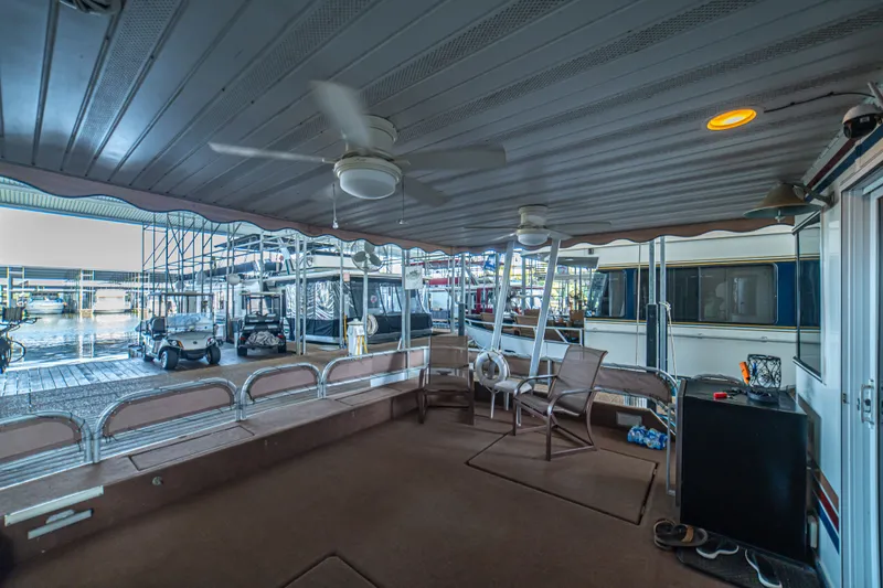 Slide: The Image of Sharpe 75' Houseboat 2001 - 11