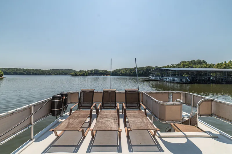 Slide: The Image of Sharpe 75' Houseboat 2001 - 31