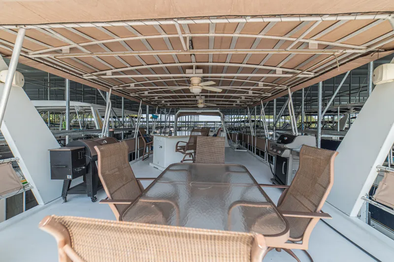 Slide: The Image of Sharpe 75' Houseboat 2001 - 34