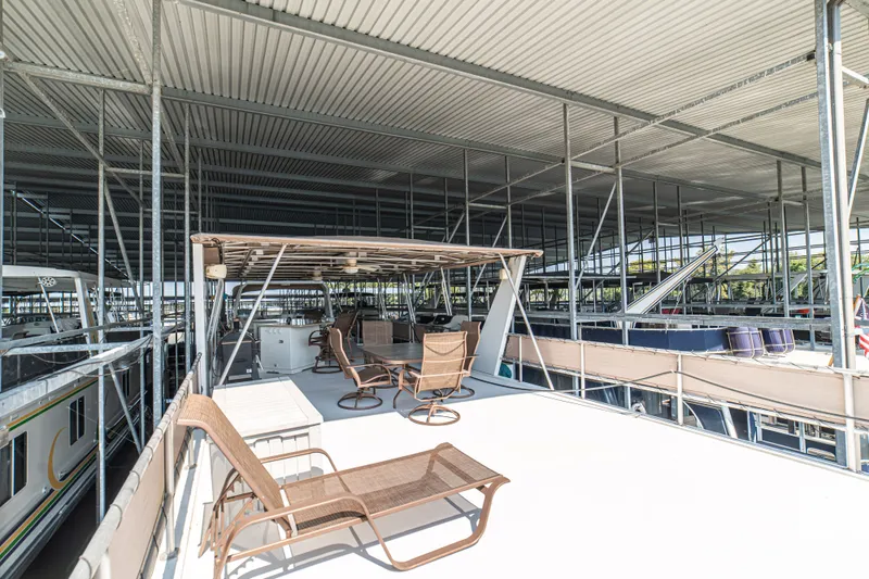 Slide: The Image of Sharpe 75' Houseboat 2001 - 35