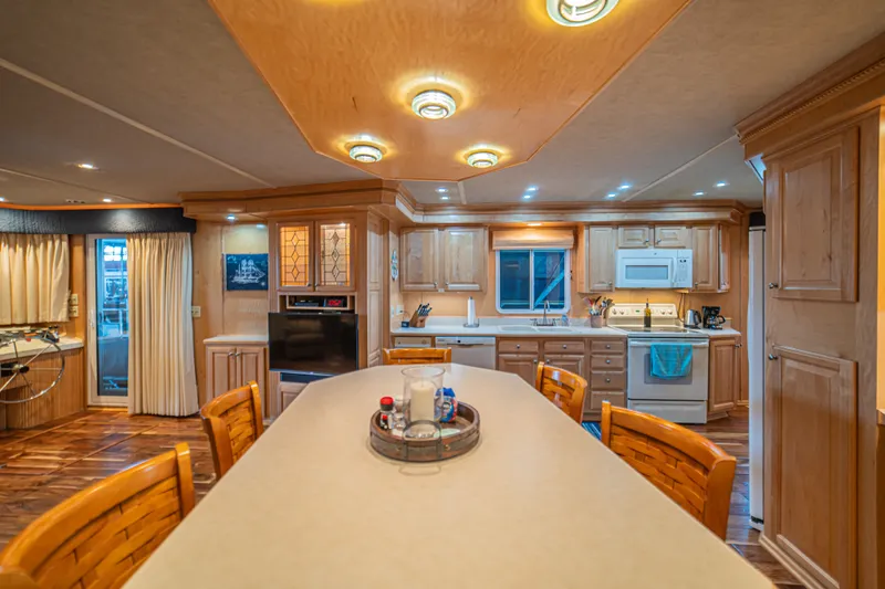 Slide: The Image of Sharpe 75' Houseboat 2001 - 44