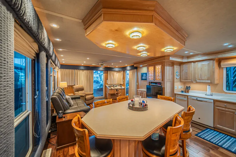 Slide: The Image of Sharpe 75' Houseboat 2001 - 45