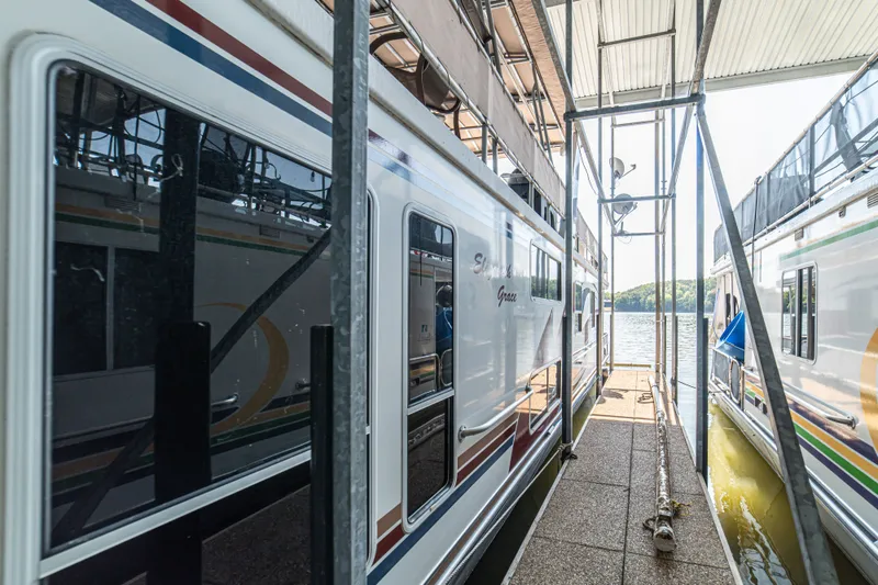 Slide: The Image of Sharpe 75' Houseboat 2001 - 5