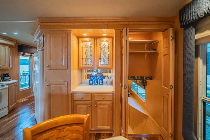 Slide: The Image of Sharpe 75' Houseboat 2001 - 55