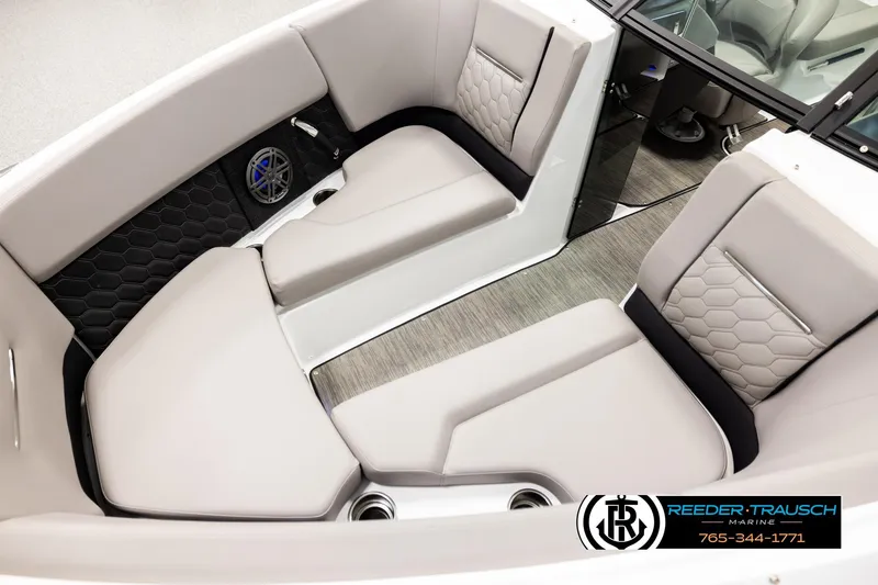 Slide: The Image of 2024 Four Winns H4 boat interior with luxurious seating and modern design. - 10