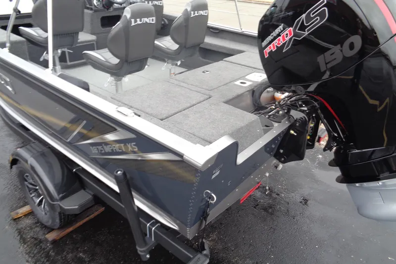 Slide: The Image of 2025 Lund 1875 Impact XS Sport boat with Mercury Pro XS 150 engine. - 10