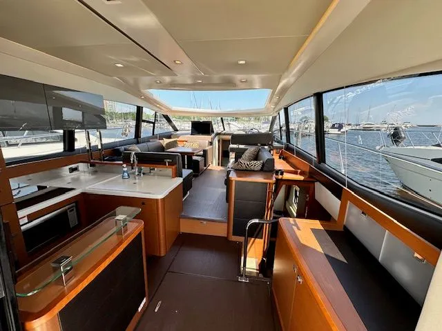 Slide: The Image of Prestige 500S 2015 - 36