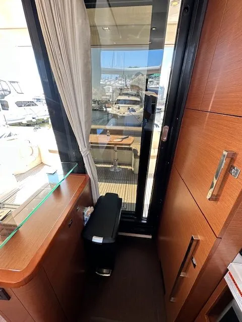 Slide: The Image of Prestige 500S 2015 - 39