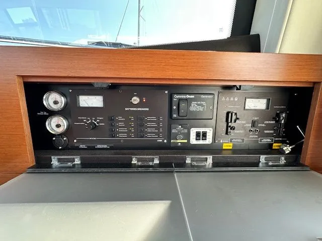 Slide: The Image of Prestige 500S 2015 - 42