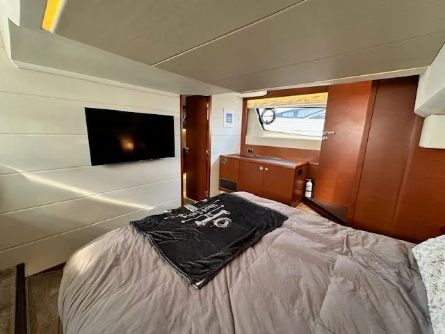 Slide: The Image of Prestige 500S 2015 - 50