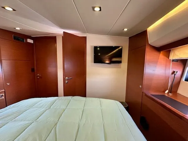 Slide: The Image of Prestige 500S 2015 - 90