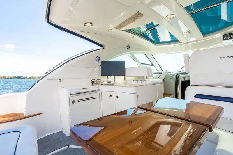 Slide: The Image of Sea Ray 470 Sundancer 2009 - 27
