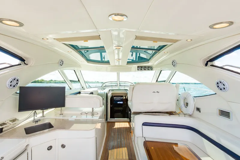 Slide: The Image of Sea Ray 470 Sundancer 2009 - 29