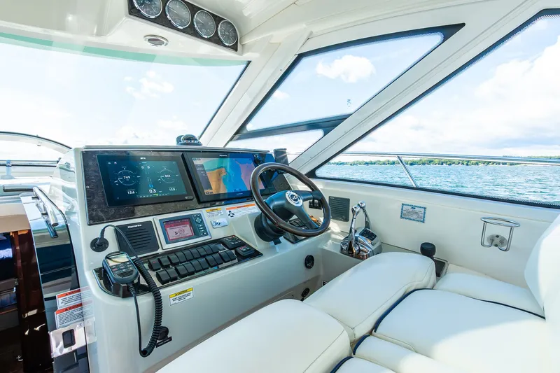 Slide: The Image of Sea Ray 470 Sundancer 2009 - 31