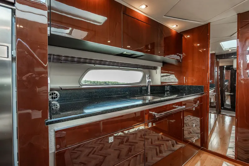 Slide: The Image of Sea Ray 470 Sundancer 2009 - 42