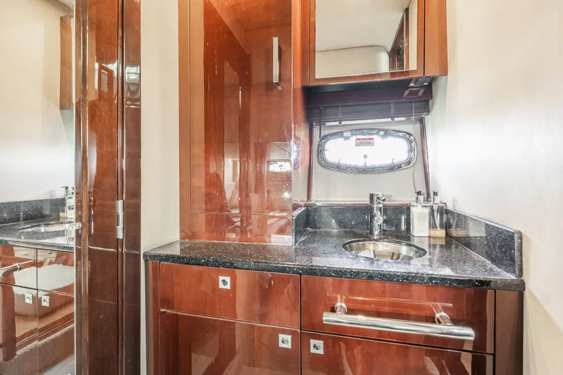 Slide: The Image of Sea Ray 470 Sundancer 2009 - 52