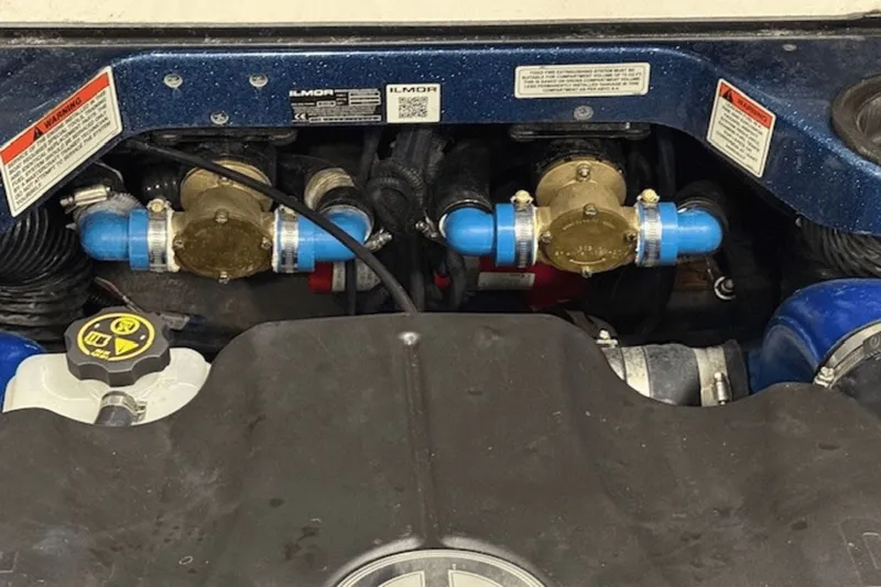 Slide: The Image of MasterCraft X22 2020 - 23