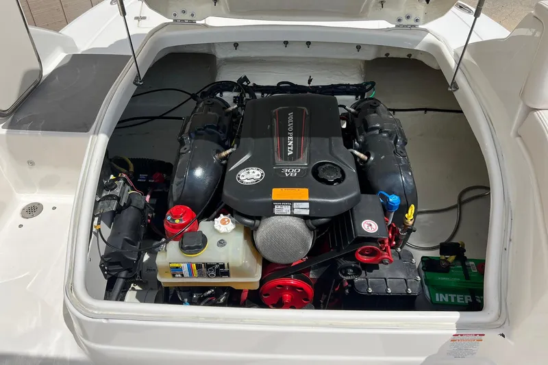 Slide: The Image of Engine compartment of 2016 Chaparral 244 Sunesta with Volvo Penta 300 V8 engine. - 19