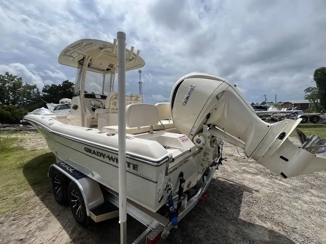 Slide: The Image of Grady-White 251 Coastal Explorer 2026 - 4