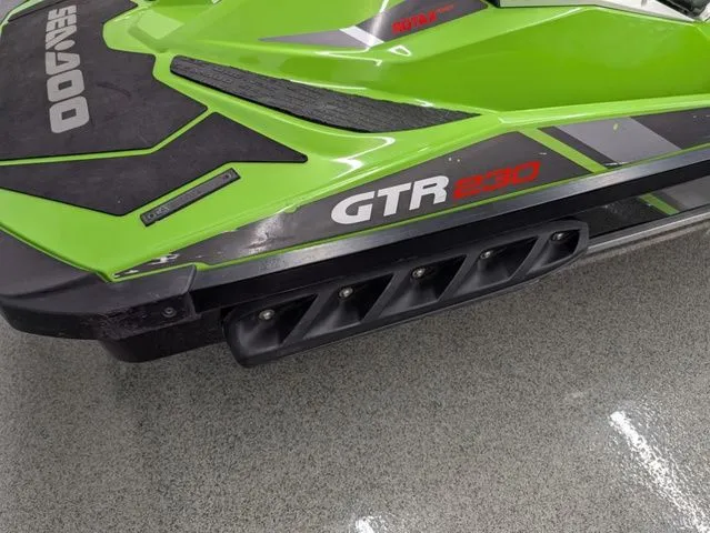 Slide: The Image of Sea-Doo GTR 2017 - 5