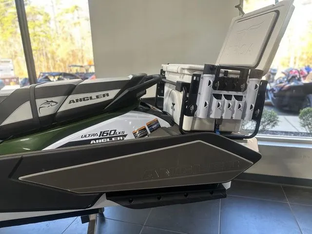 Slide: The Image of Kawasaki Ultra® 160LX-S Angler 2025 - 16