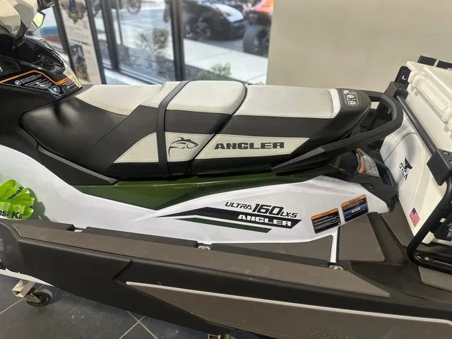 Slide: The Image of Kawasaki Ultra® 160LX-S Angler 2025 - 17