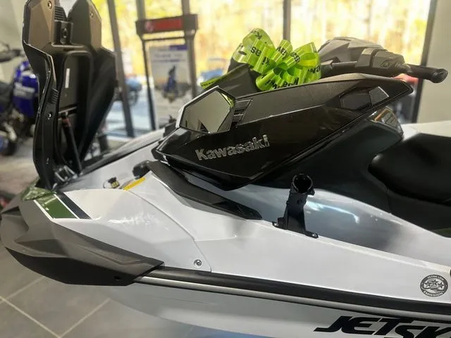 Slide: The Image of Kawasaki Ultra® 160LX-S Angler 2025 - 8