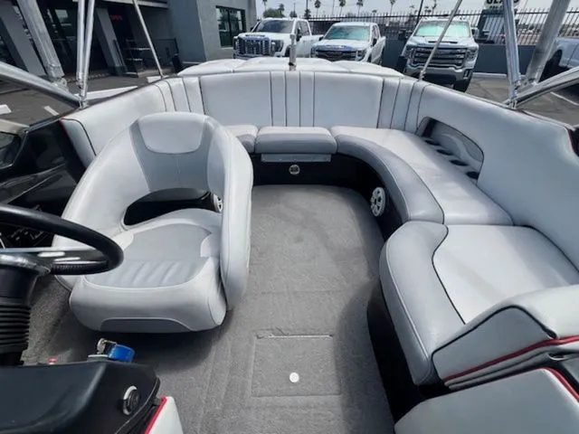 Slide: The Image of MB Sports B-52 2006 - 17