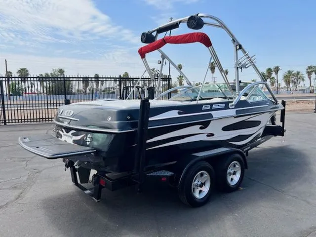 Slide: The Image of MB Sports B-52 2006 - 6