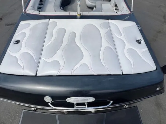 Slide: The Image of MB Sports B-52 2006 - 9