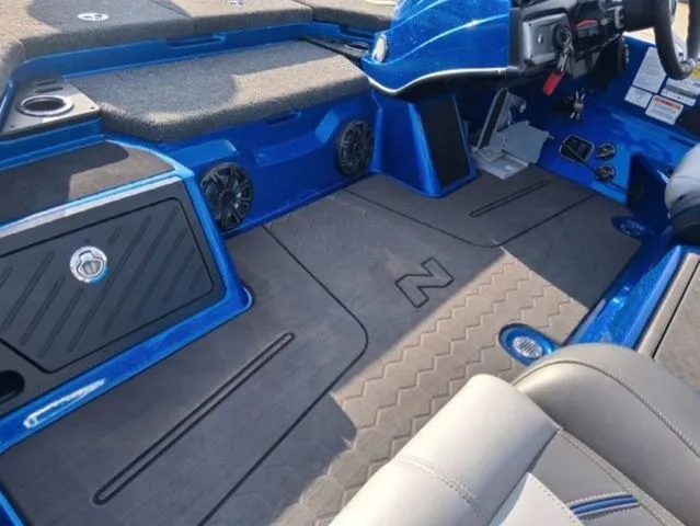 Slide: The Image of Nitro Z21 XL 2022 - 9