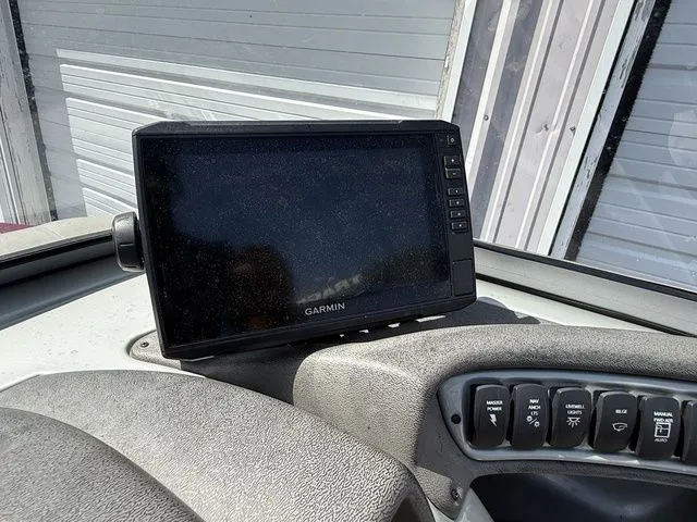 Slide: The Image of Tracker Targa V-18 Combo 2017 - 22