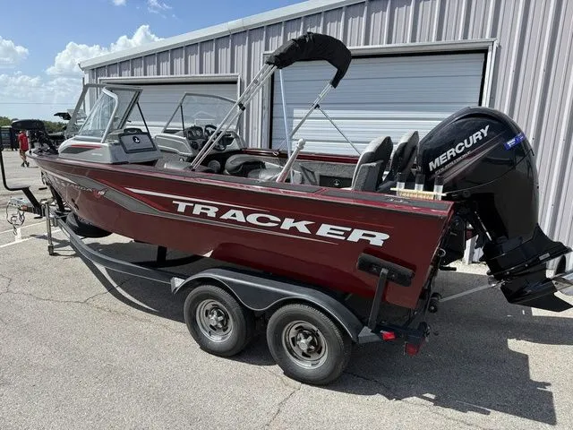 Slide: The Image of Tracker Targa V-18 Combo 2017 - 3