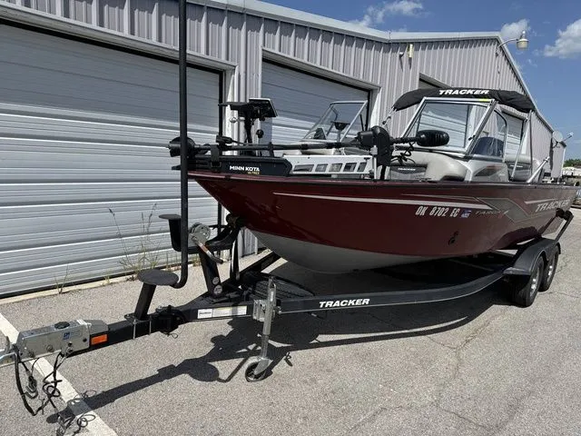 Slide: The Image of Tracker Targa V-18 Combo 2017 - 5