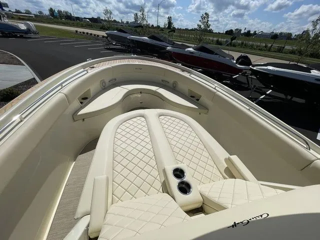 Slide: The Image of Chris-Craft Catalina 30 2024 - 7