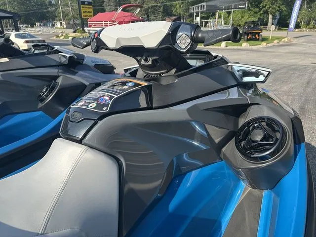 Slide: The Image of BRP GTX 170 W/SOUND SYSTEM 2020 - 5