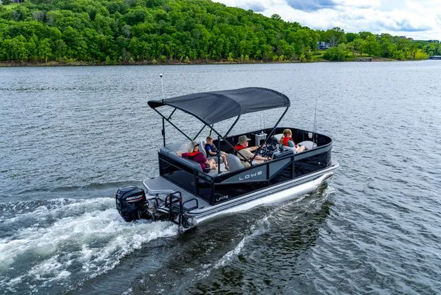 Slide: The Image of Lowe LF 172 2026 - 4