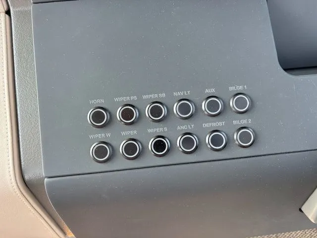 Slide: The Image of Nimbus Commuter C11 2025 - 20