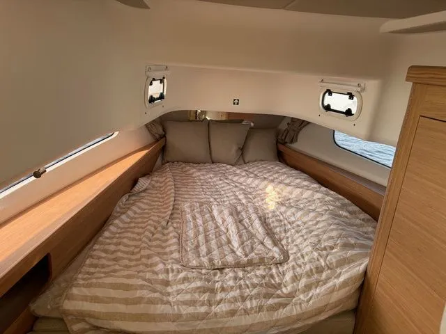 Slide: The Image of Nimbus Commuter C11 2025 - 35