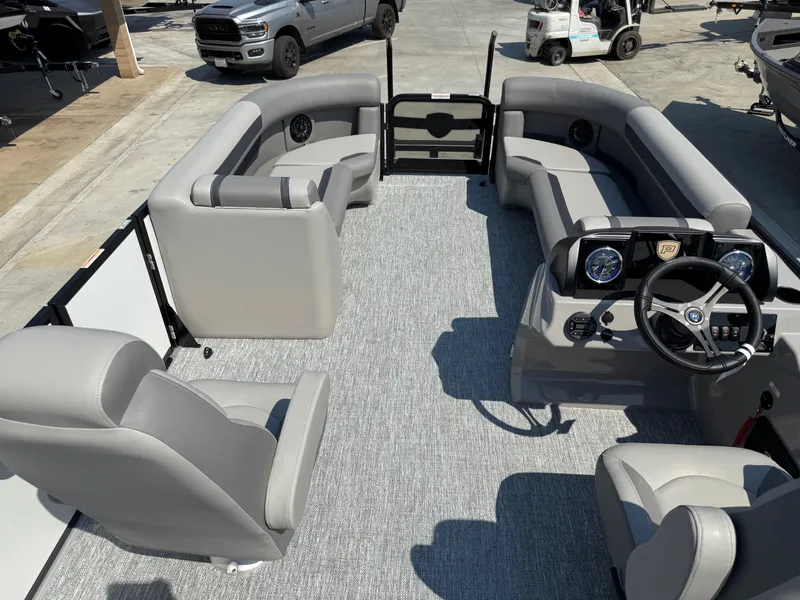 Slide: The Image of Premier Sunscape RF 220 w/ 150HP Mercury! 2026 - 13