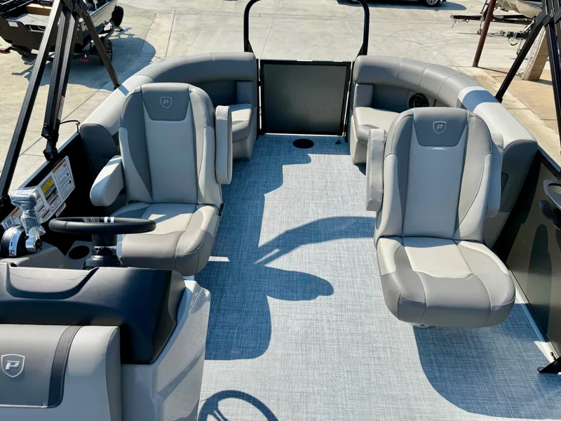 Slide: The Image of Premier Sunscape RF 200 w/ 150HP Mercury! 2026 - 8