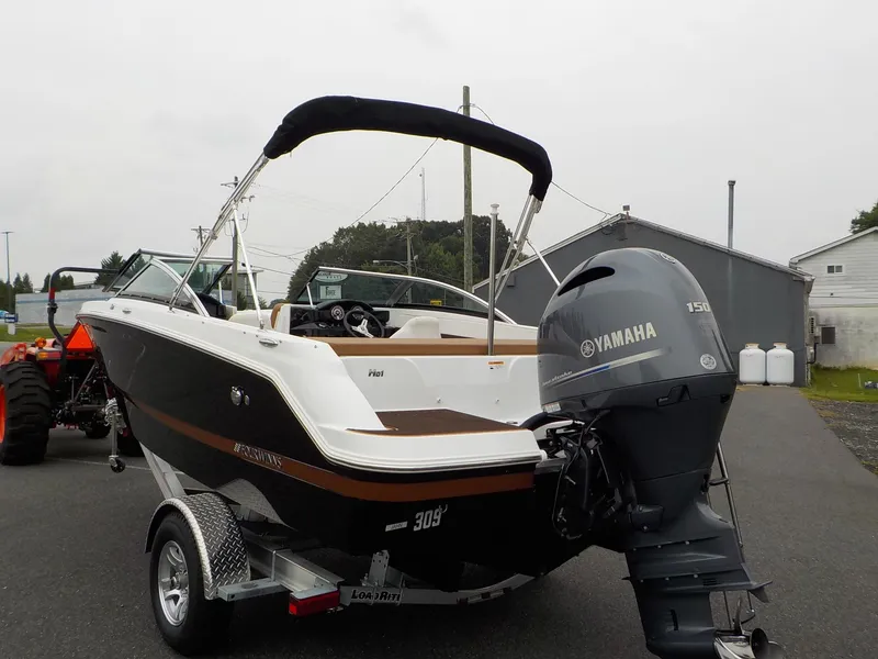 Slide: The Image of Four Winns HD1 OB 2021 - 21