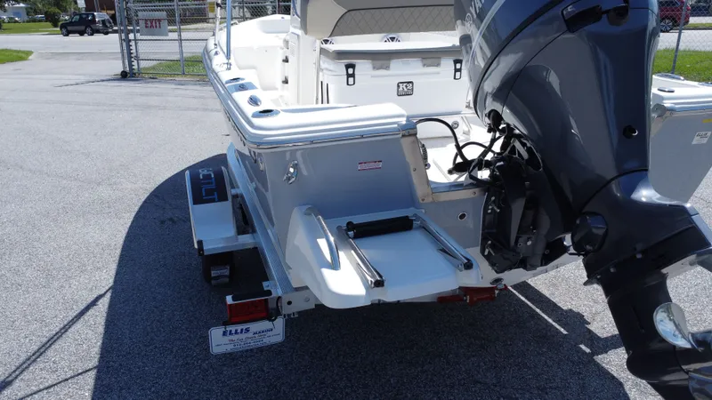 Slide: The Image of Key West 1720 Center Console 2026 - 4