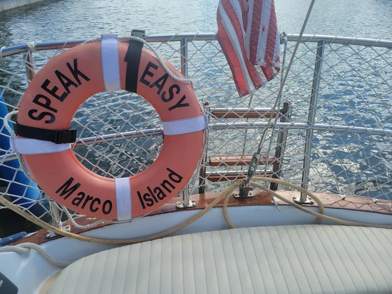 Slide: The Image of Endeavour Endeavour 33 Sailing Yacht 1985 - 84