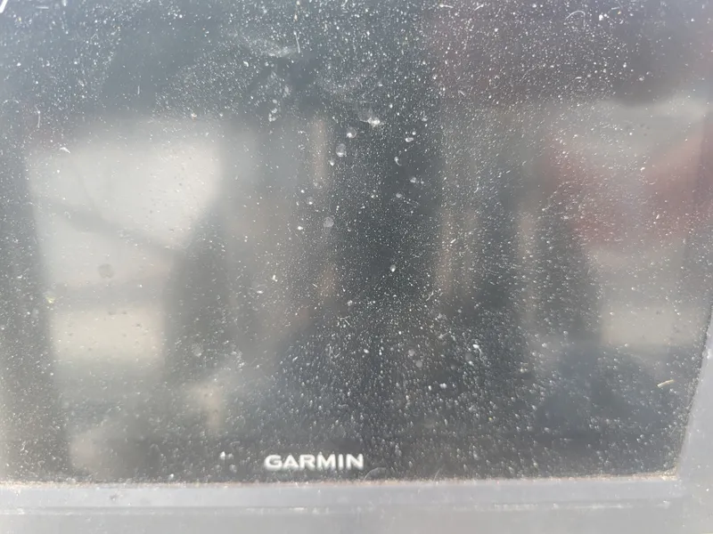 Slide: The Image of Endeavour Endeavour 33 Sailing Yacht 1985 - 87