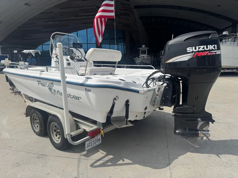 Slide: The Image of Fishmaster 22 CC 2005 - 3